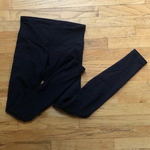 Wonder under LuluLemon leggings